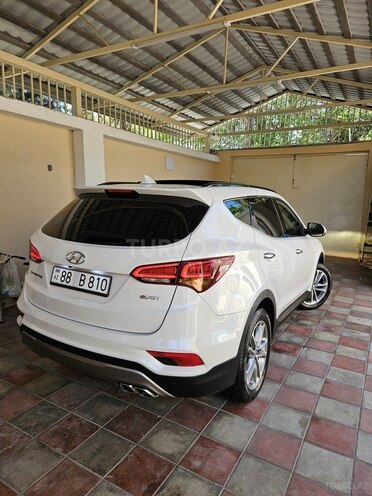 Hyundai Santa Fe-9