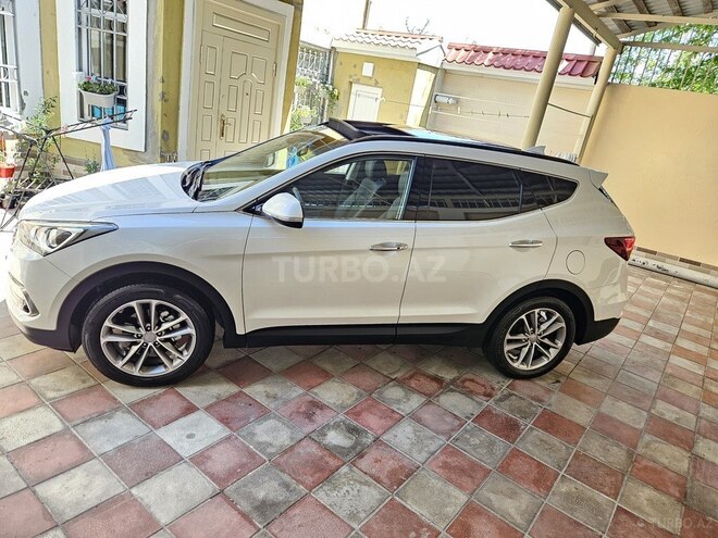 Hyundai Santa Fe-3