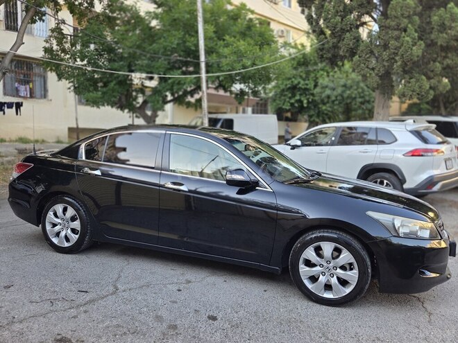 Honda Accord-5