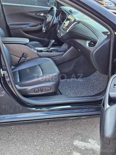 Chevrolet Malibu-8