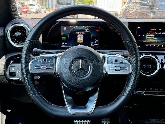 Mercedes CLA 250 e-10