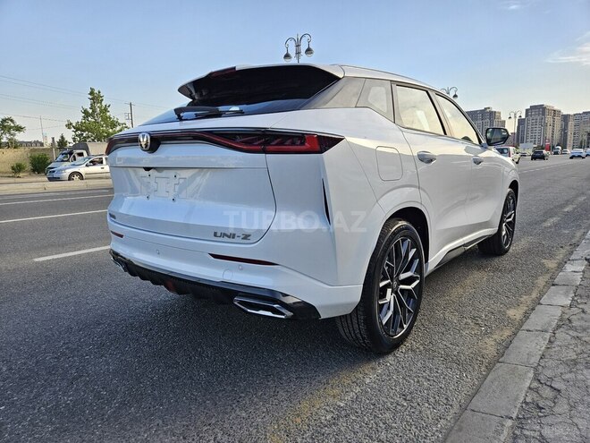 Changan Uni-Z-5