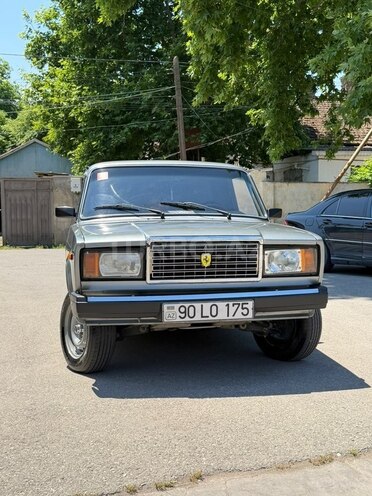 LADA (VAZ) 2107-10