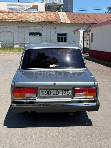 LADA (VAZ) 2107-5