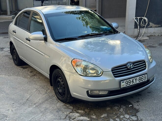 Hyundai Accent-6