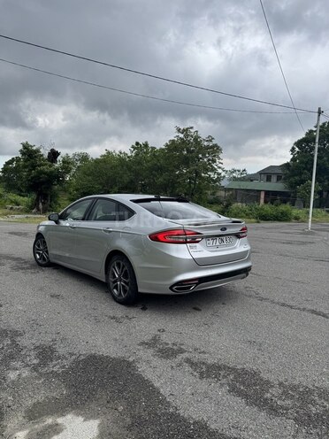 Ford Fusion (North America)-8