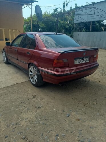 BMW 318-6