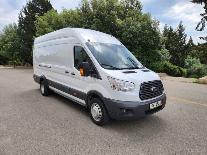 Ford Transit-1
