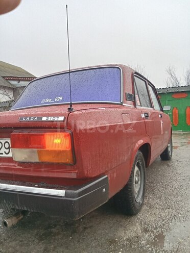 LADA (VAZ) 2107-4