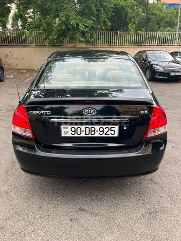 Kia Cerato-4
