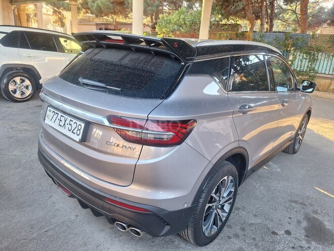 Geely Coolray-6