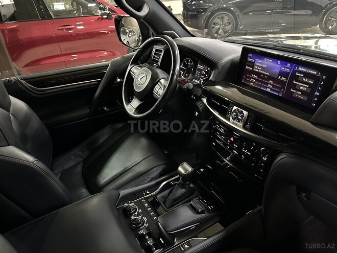 Lexus LX 450d-16