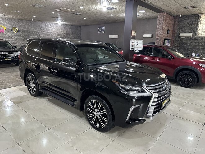 Lexus LX 450d-2