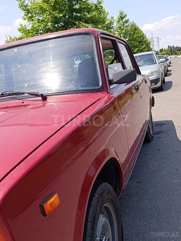 LADA (VAZ) 2107-4