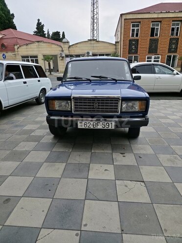LADA (VAZ) 2107-1