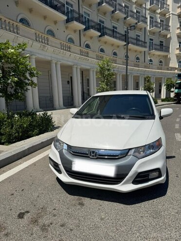 Honda Insight-3