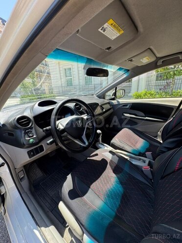 Honda Insight-15