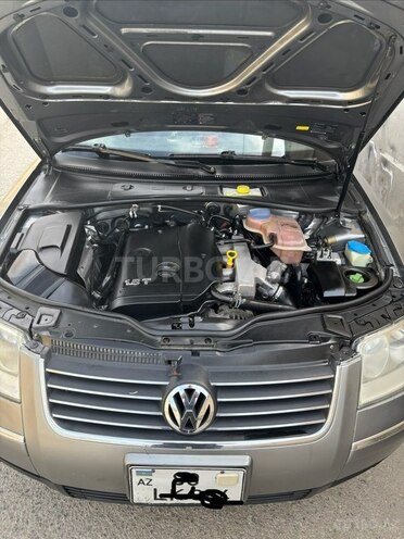 Volkswagen Passat-2