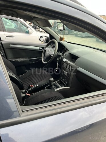 Opel Astra-7