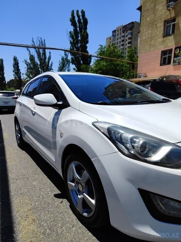 Hyundai i30-3