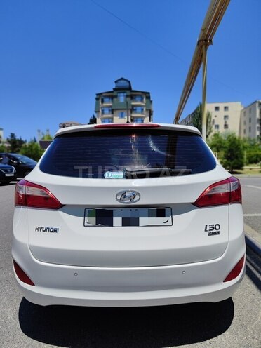 Hyundai i30-2