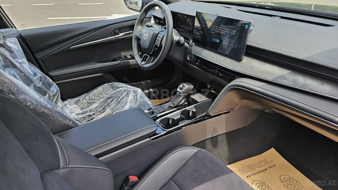 Toyota Camry-10