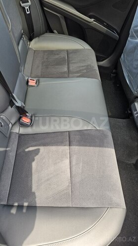 Toyota Camry-13