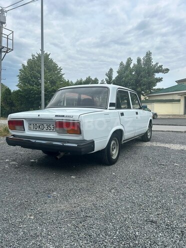 LADA (VAZ) 2107-6