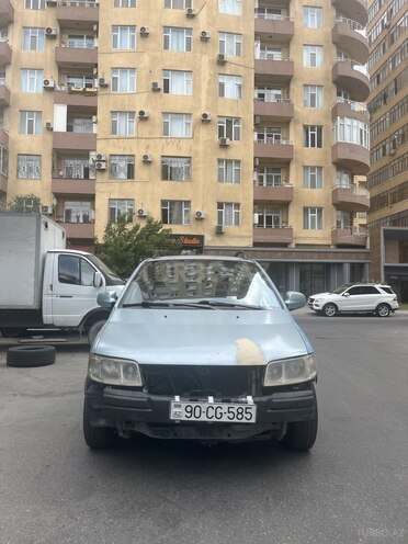 Hyundai Matrix-1