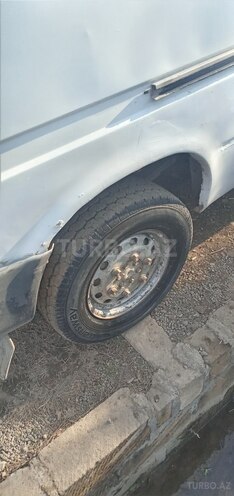 Ford Transit-6