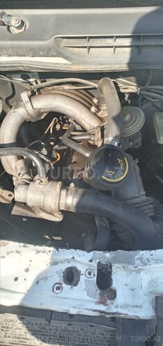 Ford Transit-4