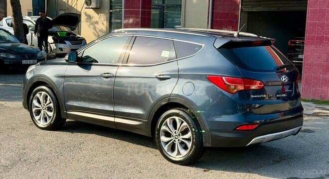 Hyundai Santa Fe-3