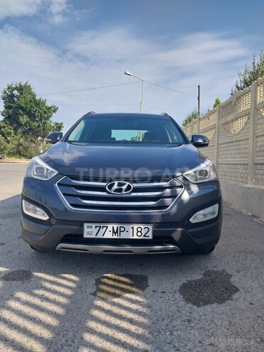 Hyundai Santa Fe-12
