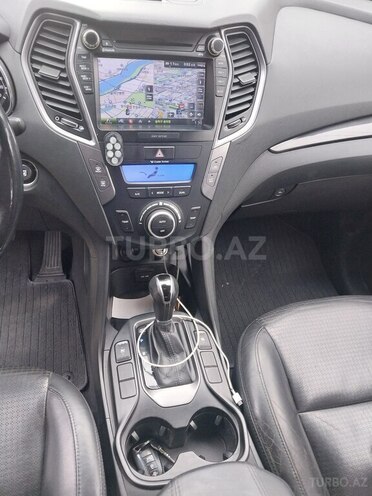 Hyundai Santa Fe-16