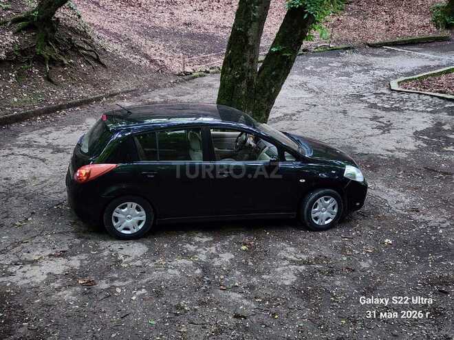 Nissan Tiida-3