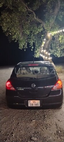 Nissan Tiida-8