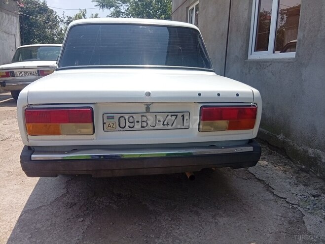 LADA (VAZ) 2107-6