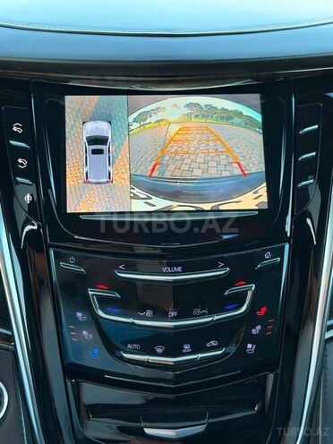 Cadillac Escalade-14