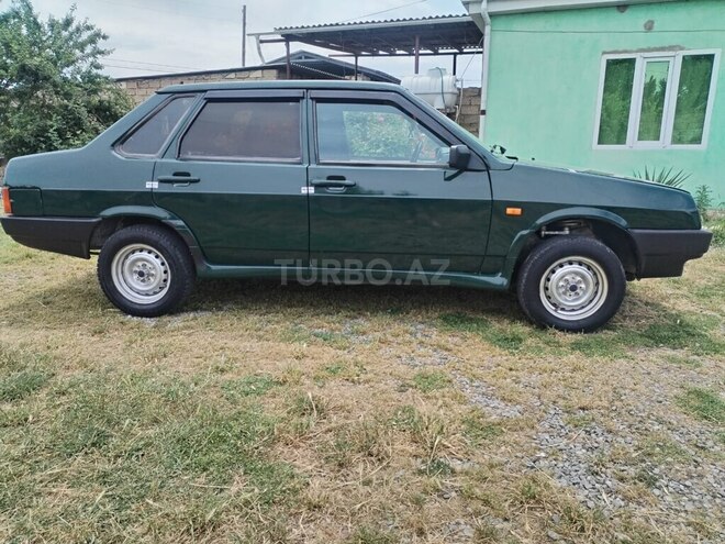 LADA (VAZ) 21099-3