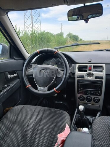 LADA (VAZ) Priora-5