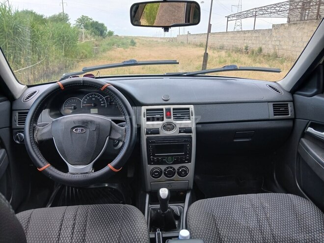 LADA (VAZ) Priora-7