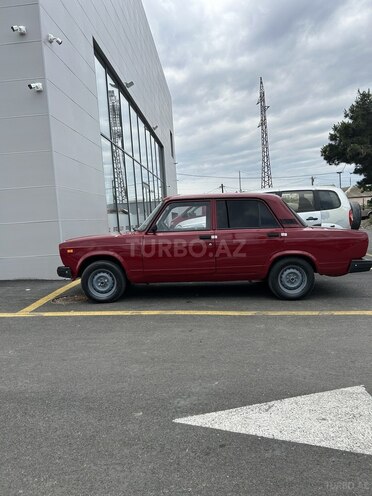 LADA (VAZ) 2107-4