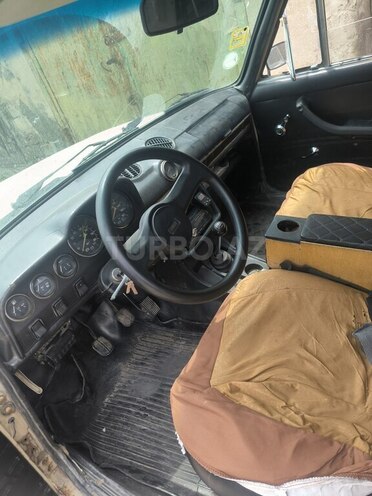 LADA (VAZ) 2106-5