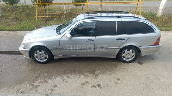 Mercedes C 180-4