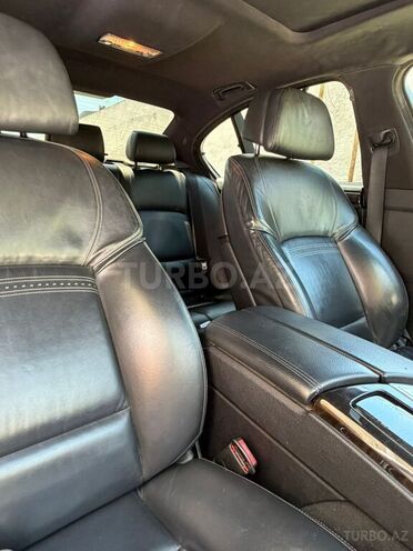 BMW 528-5