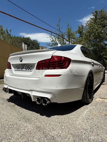 BMW 528-11
