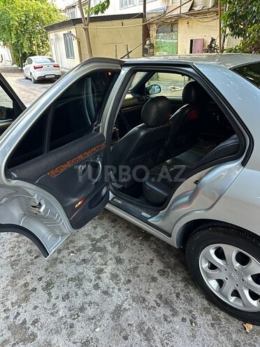 Peugeot 406-6