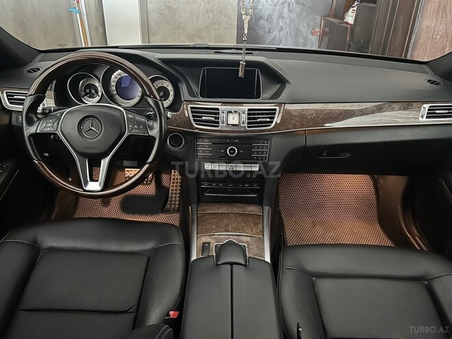 Mercedes E 250-4