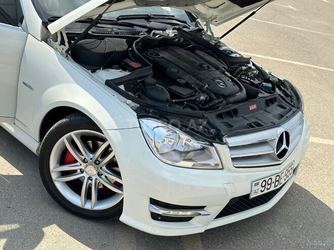 Mercedes C 250-9