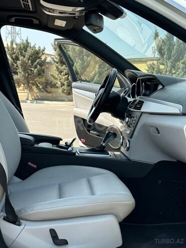 Mercedes C 250-16